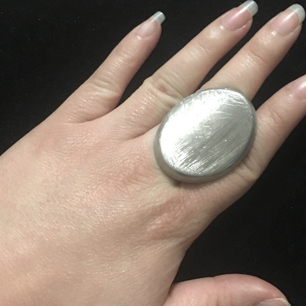 Oval Reflective Ring